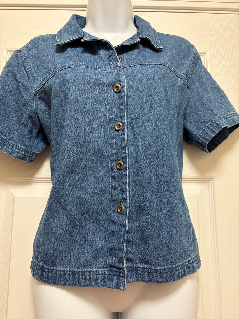 Short-Sleeve Denim Shirt/Jacket